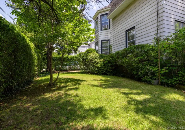 Photo 2 of Sale Pending at 69 West St, Harrison, NY 10528 | MLS# 1027723 | Listing updated on 2026-08-21