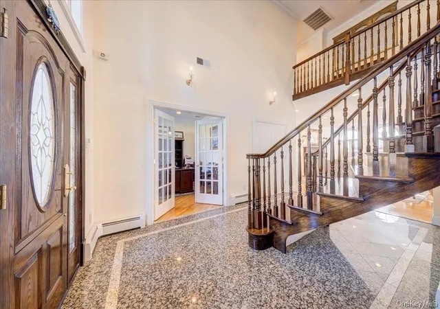 Photo 4 of Single family home for sale at 3 Bristol Dr, Hamptonburgh, NY 10941 | MLS# 1027724 | Listing updated on 2026-10-29