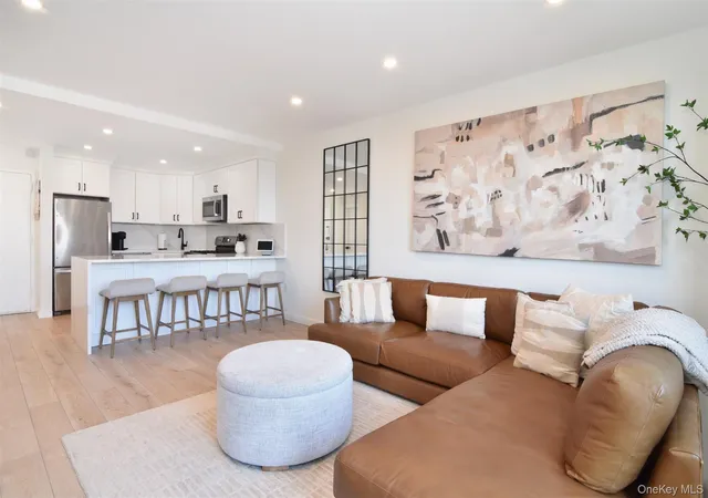 2nd image of 703 Pelham Rd #513, New Rochelle, NY 10805 | MLS# 1027739