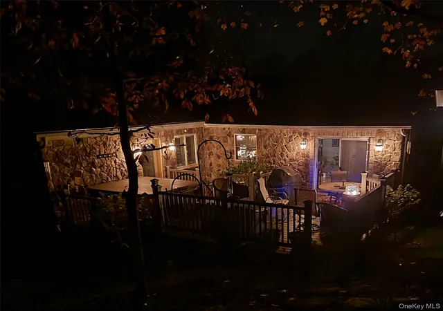 34th image of 25 Cocoa Ln, Newburgh, NY 12550 | MLS# 1027753