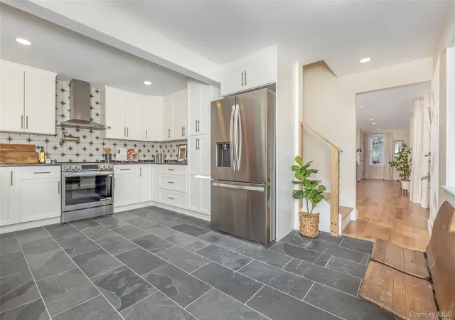 Photo 3 of Single family home for sale at 20 Campbell St, Rosendale, NY 12472 | MLS# 1027763 | Listing updated on 2026-08-10
