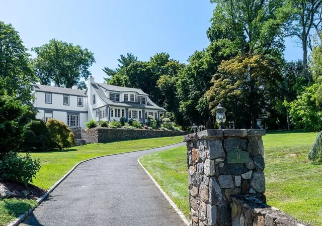 Photo 1 of Single family home for sale at 14 Crescent Dr, Greenburgh, NY 10523 | MLS# 1027766 | Listing updated on 2026-08-20