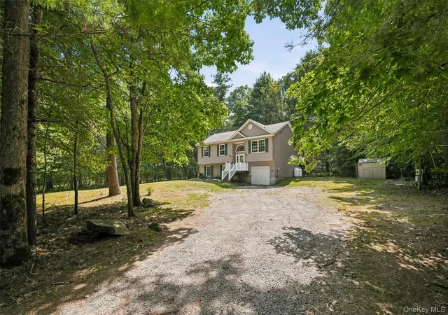 Photo 3 of Sale Pending at 135 Old Forestburg Rd, Deerpark, NY 12780 | MLS# 1027774 | Listing updated on 2026-09-29