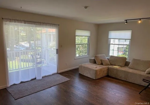 Photo 4 of Sale Pending at 159 Fairview Cir #291U, Brookhaven, NY 11953 | MLS# 1027778 | Listing updated on 2026-09-01