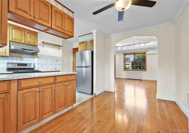 Photo 3 of Single family home for sale at 2033 28th Street, Astoria, NY 11105 | MLS# 1027800 | Listing updated on 2026-09-04