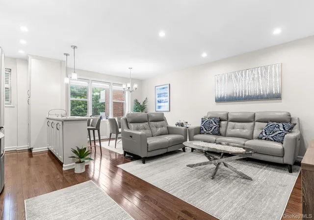 Photo 3 of Sale Pending at 632 Palmer Rd #8G, Yonkers, NY 10701 | MLS# 1027825 | Listing updated on 2026-08-19