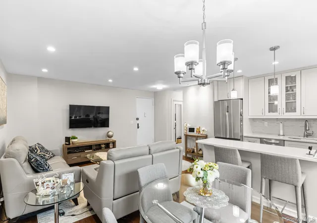 Photo 3 of Sale Pending at 632 Palmer Rd #8G, Yonkers, NY 10701 | MLS# 1027825 | Listing updated on 2026-08-19