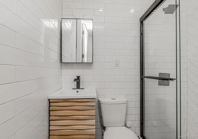 Photo 3 of House for sale at 514 E 188th Street, Bronx, NY 10458 | MLS# 1027834 | Listing updated on 2026-07-22