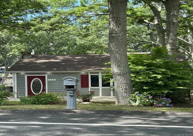 Photo 1 of Single family home for sale at 180 Adirondack Dr, Brookhaven, NY 11784 | MLS# 1027859 | Listing updated on 2026-08-11