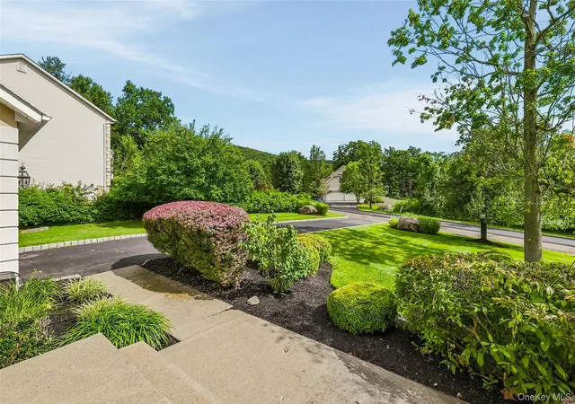 Photo 3 of Single family home for sale at 48 Greenwich Ave, Woodbury, NY 10917 | MLS# 1027864 | Listing updated on 2026-08-30