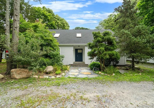Photo 1 of Sale Pending at 3 Cozine Rd S, Brookhaven, NY 11934 | MLS# 1027865 | Listing updated on 2026-09-26