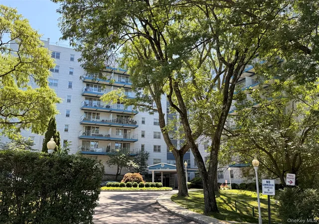 Photo 1 of Condo for sale at 499 N Broadway #5L, White Plains, NY 10603 | MLS# 1027866 | Listing updated on 2026-07-26