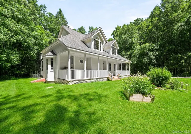 2nd image of 33 Corriedale Ln, Cottekill, NY 12419 | MLS# 1027870