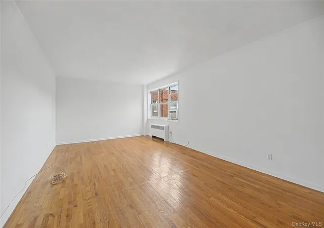 Photo 3 of House for sale at 1234 Midland Ave #6E, Bronxville, NY 10708 | MLS# 1027876 | Listing updated on 2026-09-17