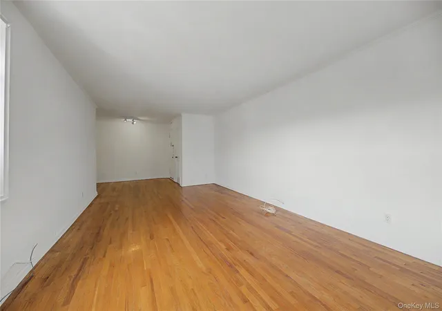 Photo 4 of House for sale at 1234 Midland Ave #6E, Bronxville, NY 10708 | MLS# 1027876 | Listing updated on 2026-09-17