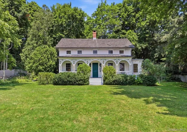 Photo 1 of Sale Pending at 412 Succabone Rd, Bedford, NY 10549 | MLS# 1027886 | Listing updated on 2026-08-01