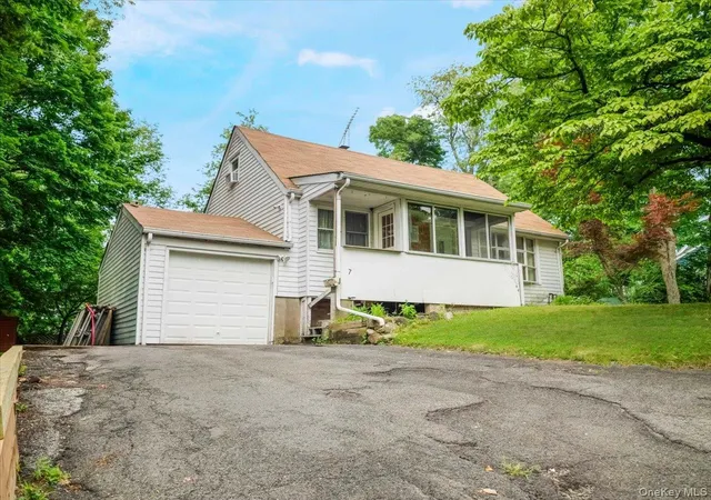 4th image of 7 Hillaire Pl, Orangetown, NY 10954 | MLS# 1027892