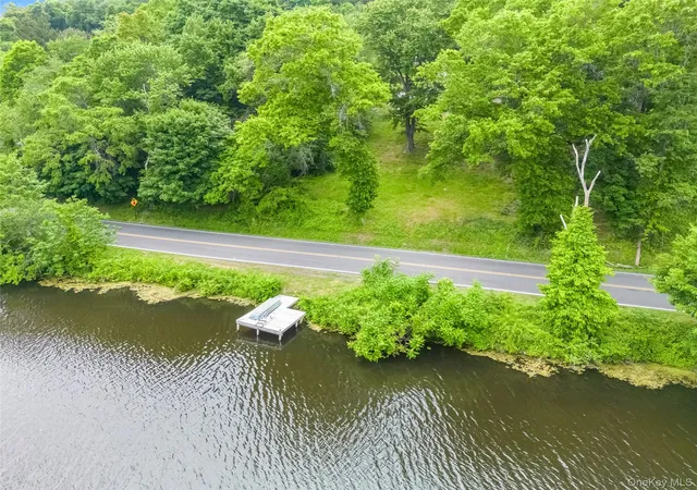 49th image of 18 Valley Dr, Salisbury Mills, NY 12577 | MLS# 1027894