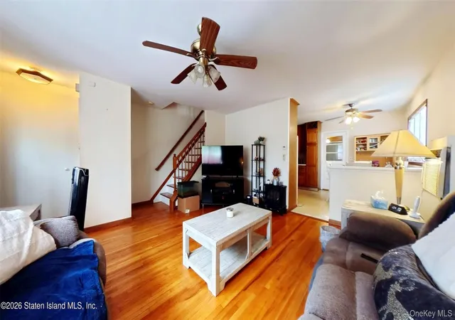Photo 4 of Sale Pending at 59 Zoe St, Staten Island, NY 10305 | MLS# 1027896 | Listing updated on 2026-07-27