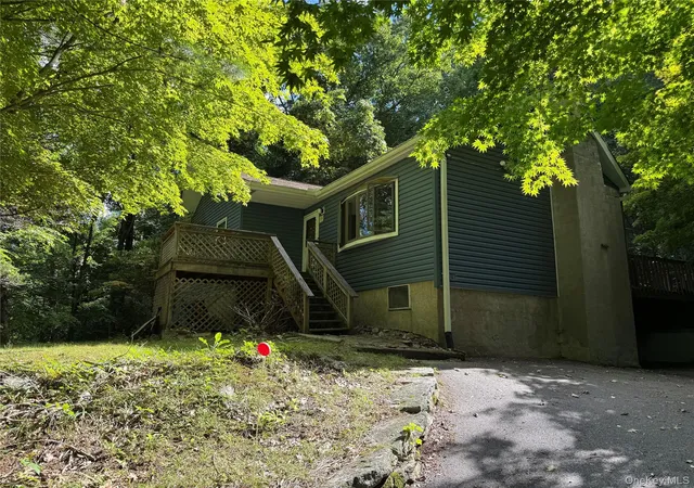 Photo 1 of Sale Pending at 11 Beekman Dr, Kent, NY 10512 | MLS# 1027902 | Listing updated on 2026-10-01