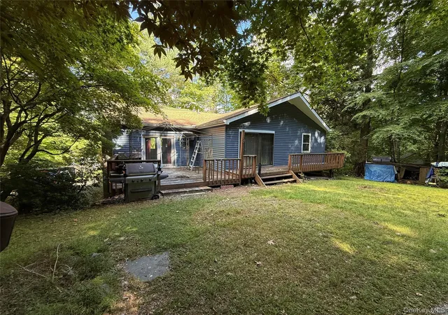 Photo 2 of Sale Pending at 11 Beekman Dr, Kent, NY 10512 | MLS# 1027902 | Listing updated on 2026-10-01