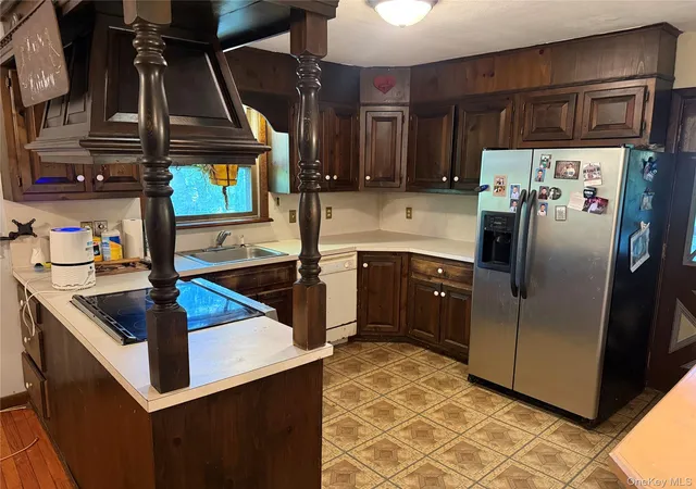 Photo 3 of Sale Pending at 11 Beekman Dr, Kent, NY 10512 | MLS# 1027902 | Listing updated on 2026-10-01
