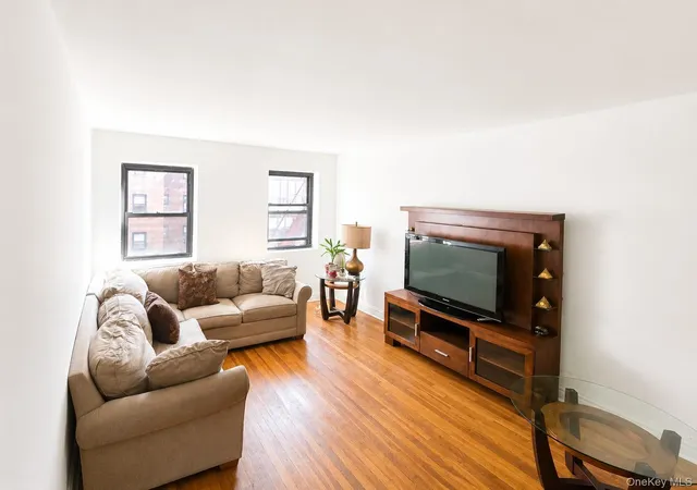 Photo 1 of Sale Pending at 118 60 Metropolitan Ave #C3, Kew Gardens, NY 11415 | MLS# 1027911 | Listing updated on 2026-09-06