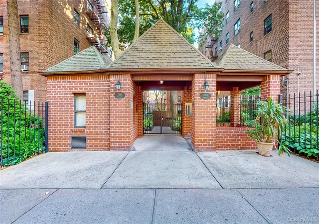Listing Photo 2 - Condo for sale in The Gates located at 118-60 Metropolitan Ave, New York, NY 11415 - Unit #C3