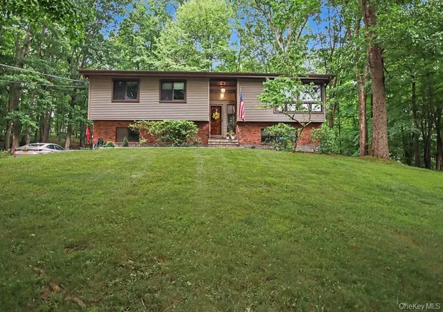 Photo 1 of Sale Pending at 59 Cuddy Rd, Mahopac, NY 10541 | MLS# 1027916 | Listing updated on 2026-08-27