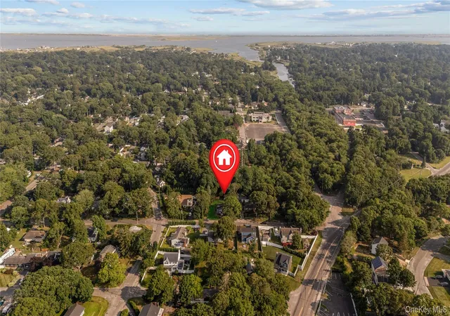 31st image of 46 Barclay Rd, Mastic Beach, NY 11951 | MLS# 1027921
