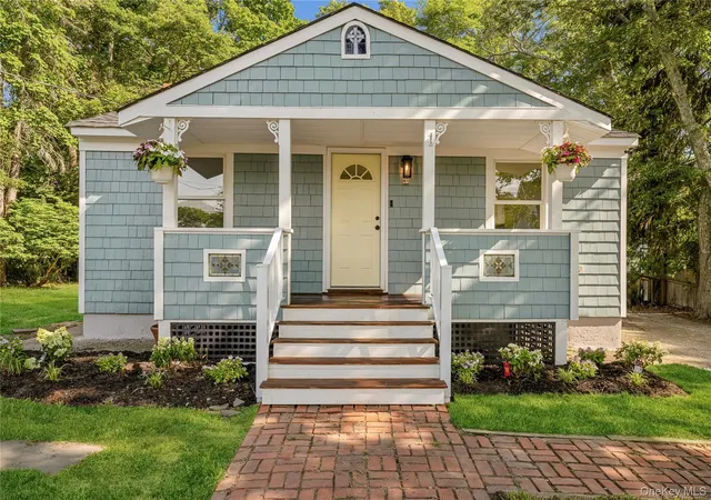 Photo 3 of Sale Pending at 46 Barclay Rd, Mastic Beach, NY 11951 | MLS# 1027921 | Listing updated on 2026-09-01