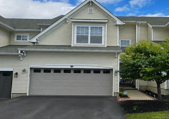 2nd image of 58 Cobblestone Ln, Middletown, NY 10940 | MLS# 1027934