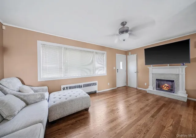 Photo 3 of Sale Pending at 1030 N Fulton Ave, Babylon, NY 11757 | MLS# 1027956 | Listing updated on 2026-10-03