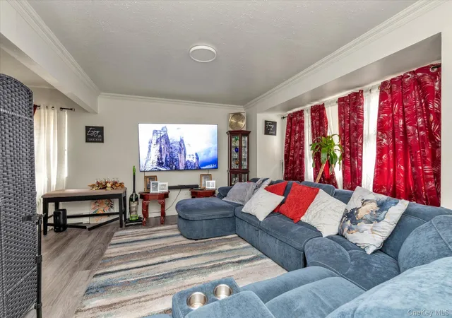 Photo 2 of Sale Pending at 147 23 225th Street, New York, NY 11413 | MLS# 1027971 | Listing updated on 2026-08-31
