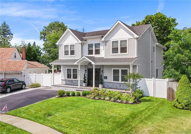Photo 2 of Sale Pending at 4037 Jean Ave, Oyster Bay, NY 11714 | MLS# 1027983 | Listing updated on 2026-09-16