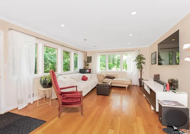 Photo 4 of Sale Pending at 35 Barnard Rd, New Rochelle, NY 10801 | MLS# 1027989 | Listing updated on 2026-08-13