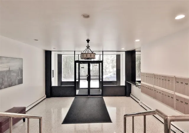 Photo 3 of Sale Pending at 510 Midland Ave #1A, Yonkers, NY 10704 | MLS# 1028001 | Listing updated on 2026-09-03