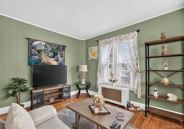 Photo 3 of Sale Pending at 384 Irving Ave, Rye City, NY 10573 | MLS# 1028014 | Listing updated on 2026-08-24