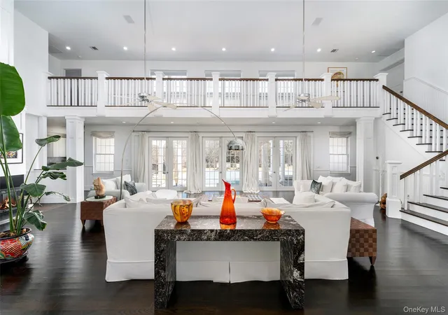 Photo 2 of Sale Pending at 3 Polo Grounds Ln, East Quogue, NY 11942 | MLS# 1028051 | Listing updated on 2026-09-16