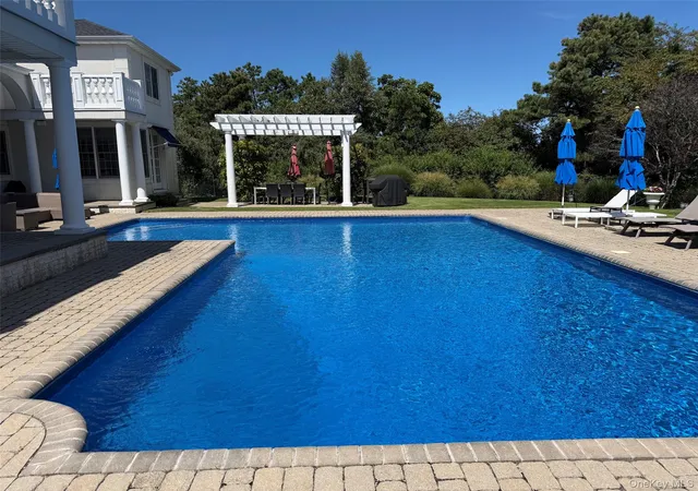 Photo 3 of Sale Pending at 3 Polo Grounds Ln, East Quogue, NY 11942 | MLS# 1028051 | Listing updated on 2026-09-16