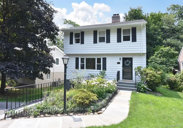 Photo 3 of Sale Pending at 129 Hilldale Rd, Greenburgh, NY 10522 | MLS# 1028066 | Listing updated on 2026-09-04