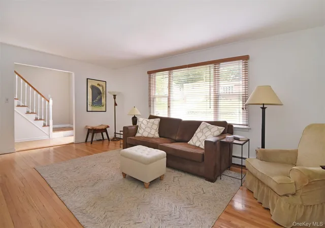 Photo 5 of Sale Pending at 129 Hilldale Rd, Greenburgh, NY 10522 | MLS# 1028066 | Listing updated on 2026-09-04