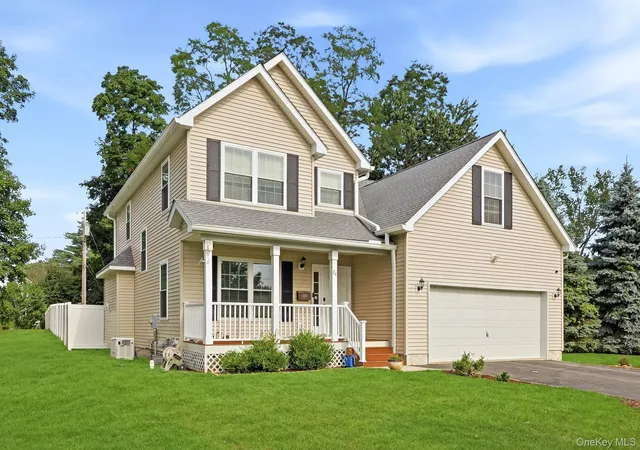 Photo 3 of Single family home for sale at 24 Whittier Blvd, Poughkeepsie, NY 12603 | MLS# 1028071 | Listing updated on 2026-08-23
