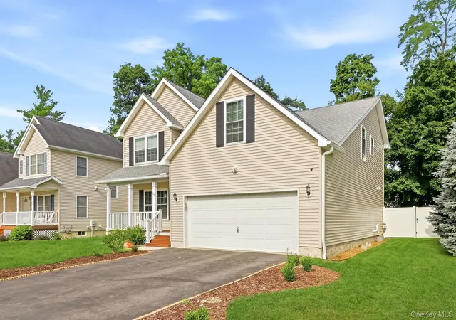 Photo 3 of Single family home for sale at 24 Whittier Blvd, Poughkeepsie, NY 12603 | MLS# 1028071 | Listing updated on 2026-08-23