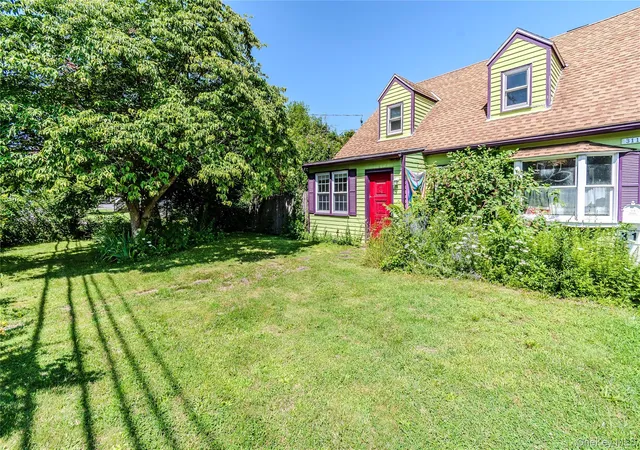 Photo 3 of Single family home for sale at 311 Lucas Ave, Kingston, NY 12401 | MLS# 1028115 | Listing updated on 2026-07-27