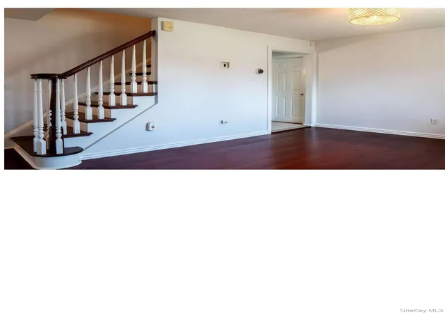 Photo 2 of Single family home for sale at 27 W Lakeland St, Islip, NY 11706 | MLS# 1028145 | Listing updated on 2026-09-19