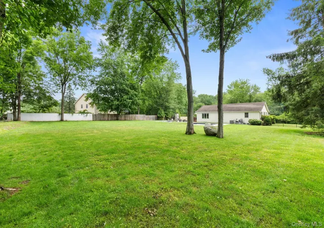 Photo 46 of Single family home for sale at 15 Green Hedges Ln, Blauvelt, NY 10913 | MLS# 1028163 | Listing updated on 2026-08-12