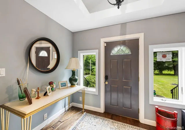 Photo 5 of Single family home for sale at 15 Green Hedges Ln, Blauvelt, NY 10913 | MLS# 1028163 | Listing updated on 2026-08-12