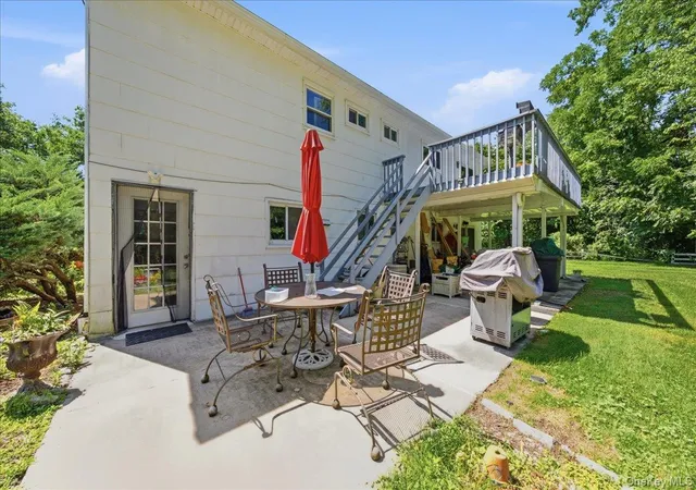 Photo 3 of Sale Pending at 785 Sequoia Dr, Clarkstown, NY 10989 | MLS# 1028170 | Listing updated on 2026-08-07