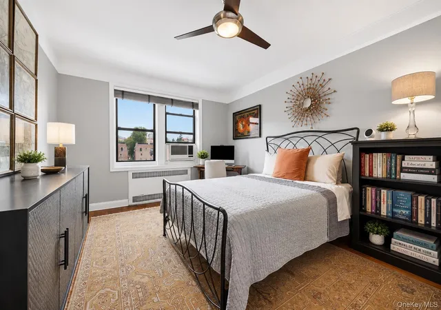 Photo 4 of Sale Pending at 300 Main St #5A, White Plains, NY 10601 | MLS# 1028228 | Listing updated on 2026-08-06